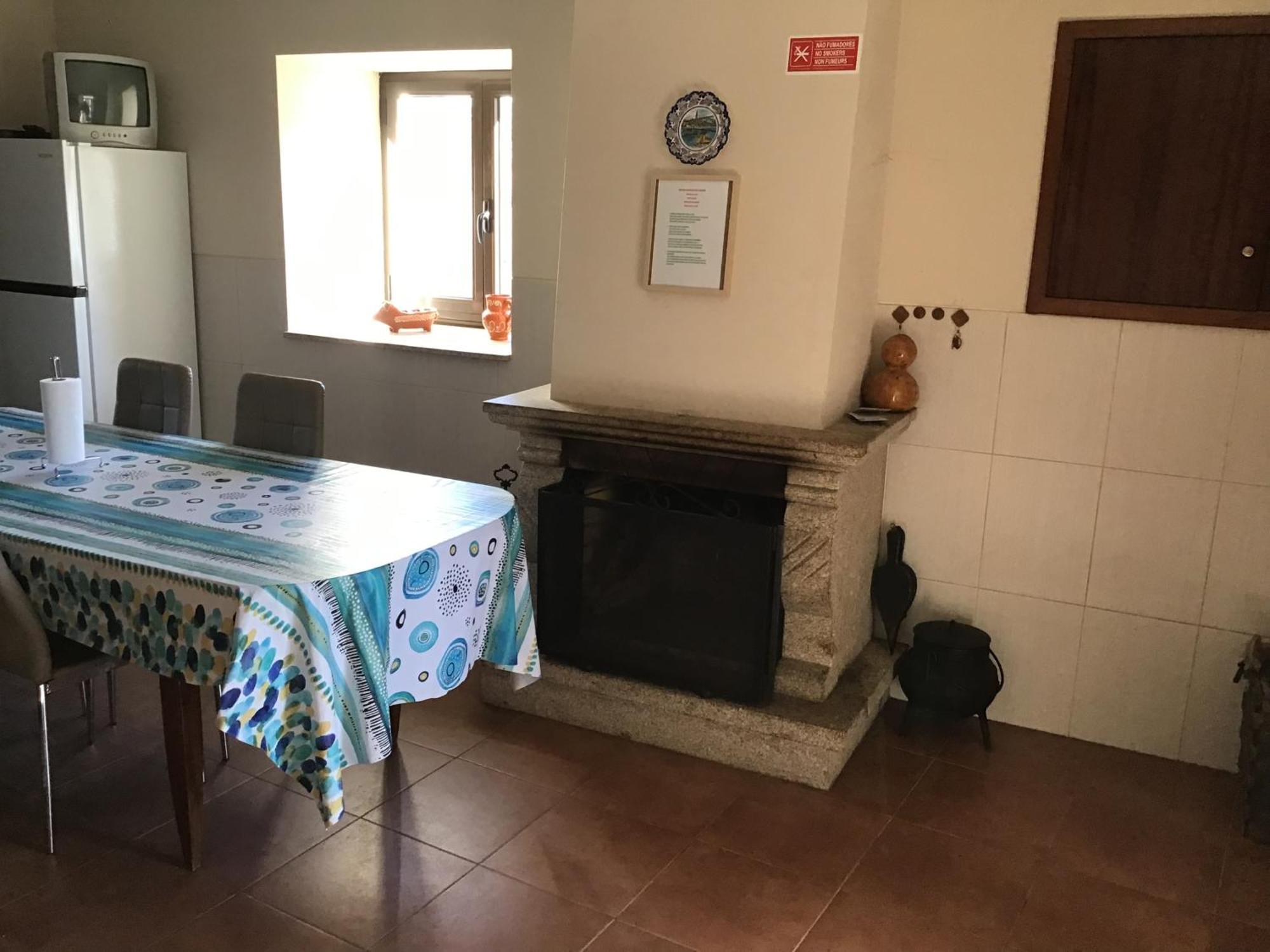 Quinta Dos Trilhos Villa Fafe Exteriör bild